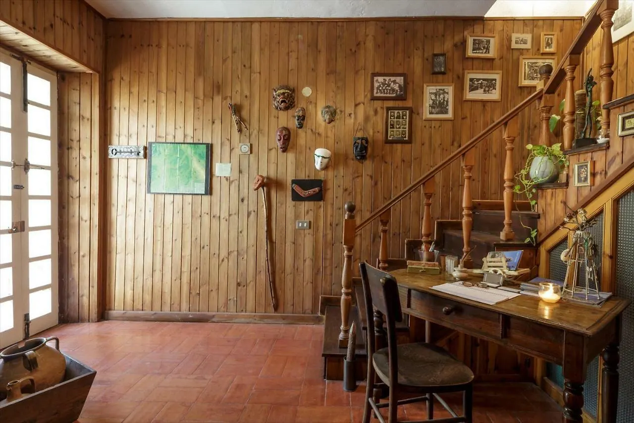 B&B Gennarcu Ussàssai Bed & Breakfast